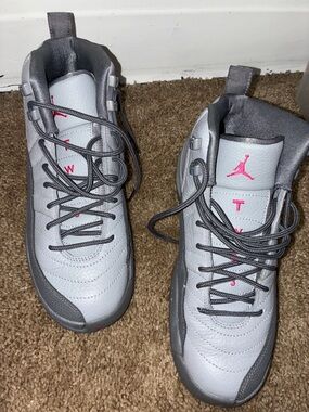 Jordan Gray & Pink youth  High-Top Sneakers